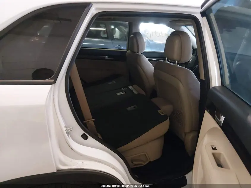 2015 KIA SORENTO LX V6