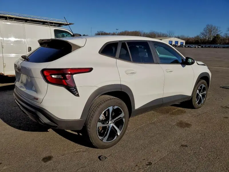 2024 CHEVROLET TRAX 1RS  