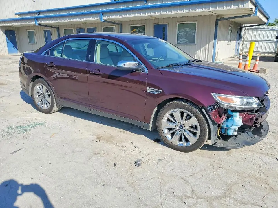2011 FORD TAURUS LIMITED  