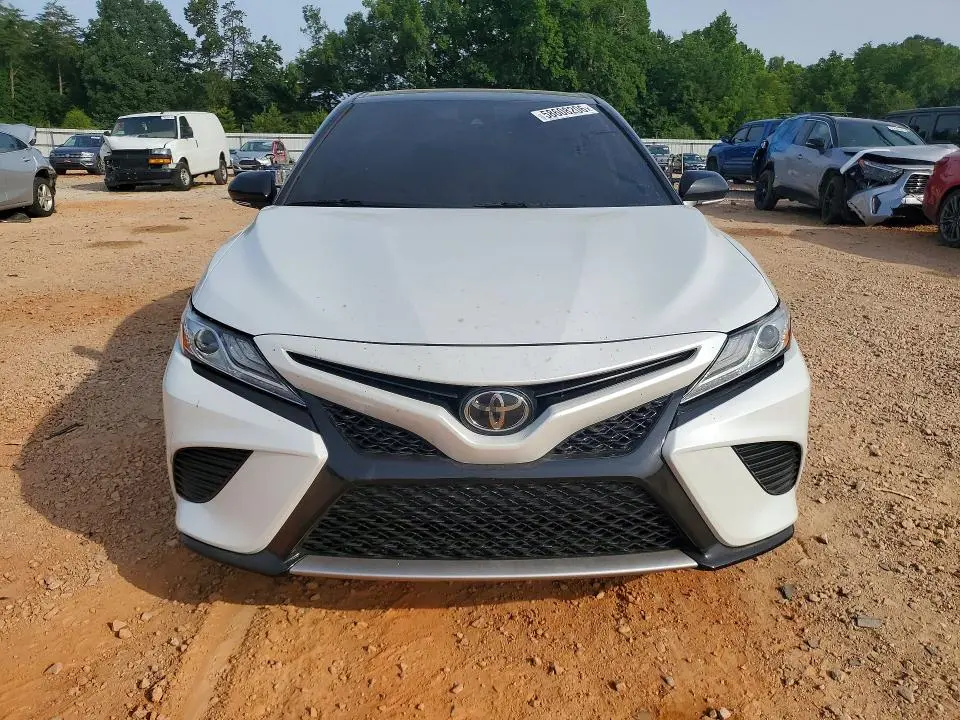 2020 TOYOTA CAMRY XSE  
