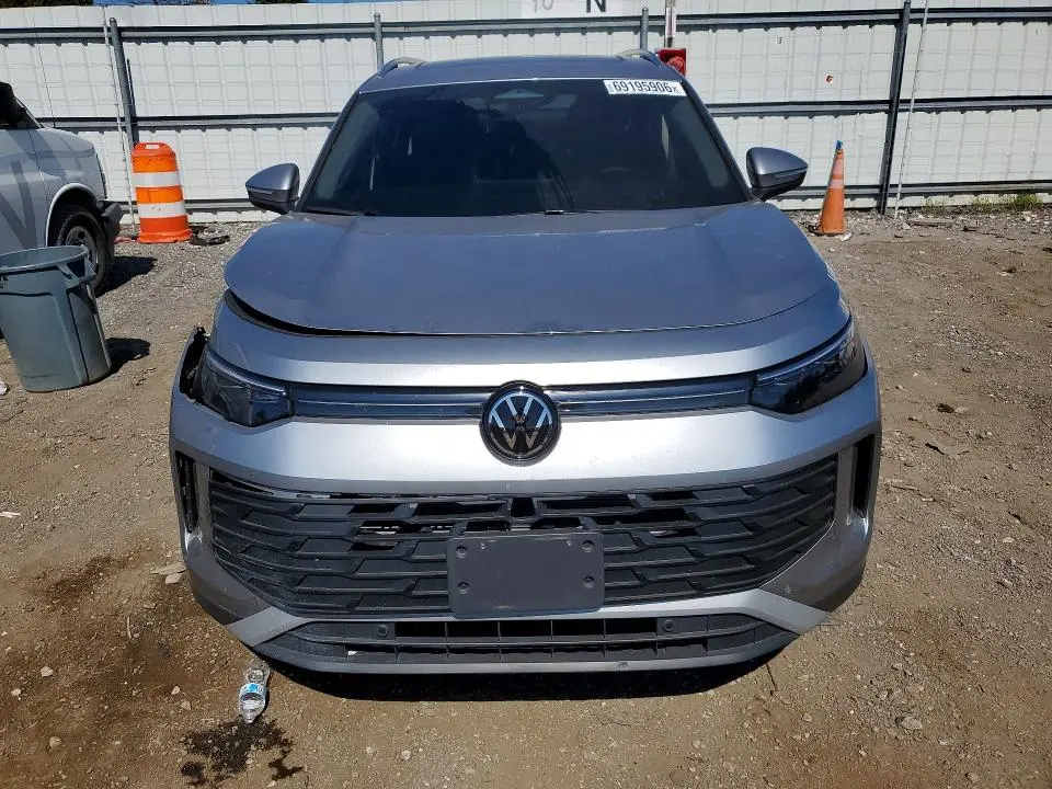 2025 VOLKSWAGEN TIGUAN SE  