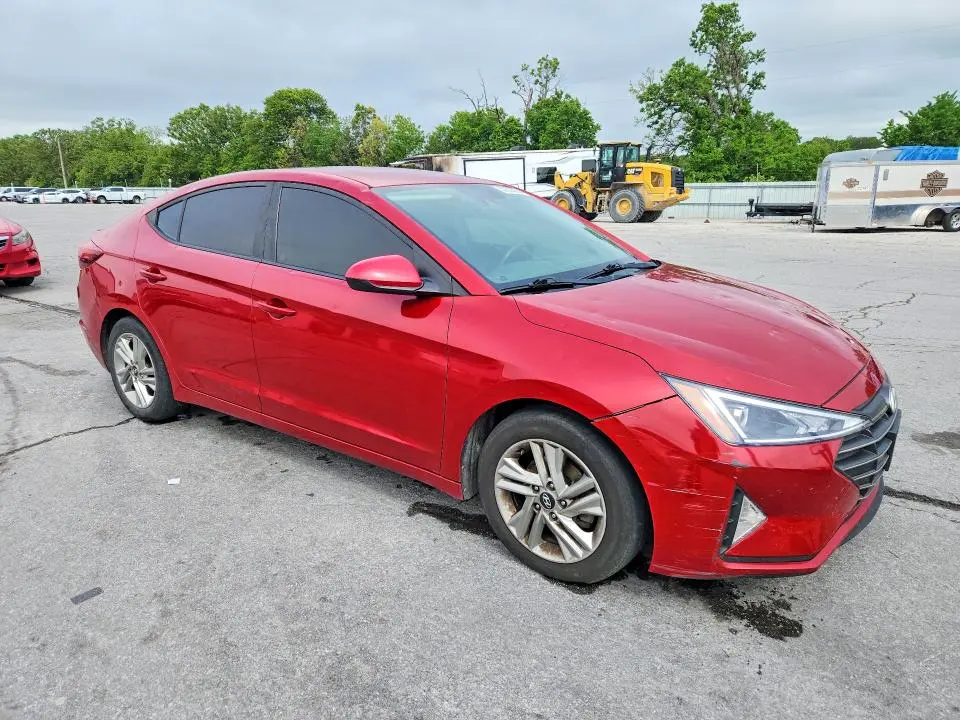 2019 HYUNDAI ELANTRA SEL  