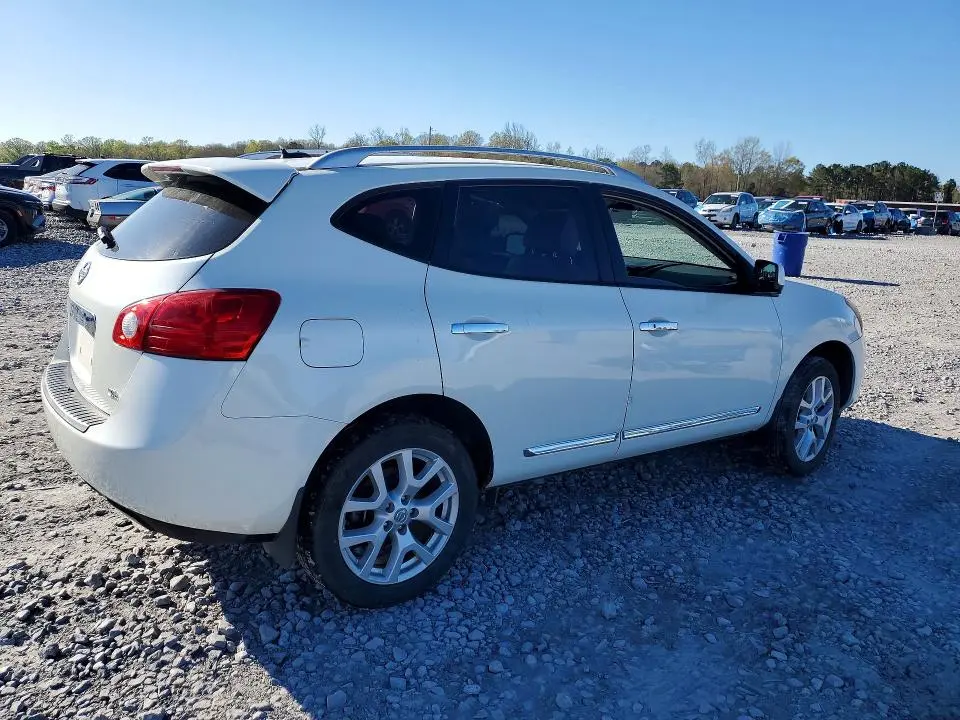 2013 NISSAN ROGUE S  