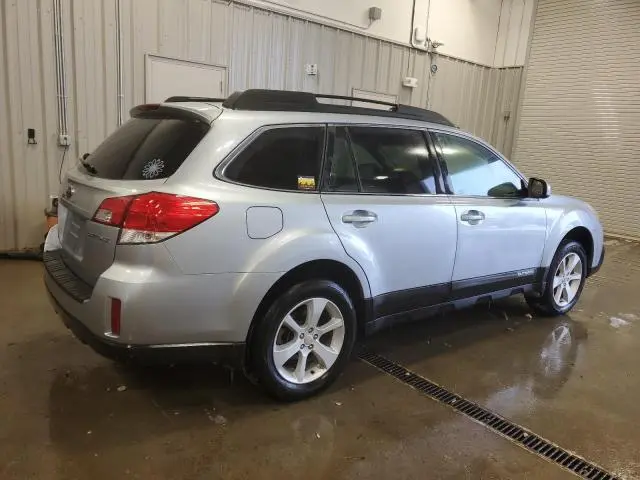 2013 SUBARU OUTBACK 2.5I PREMIUM  