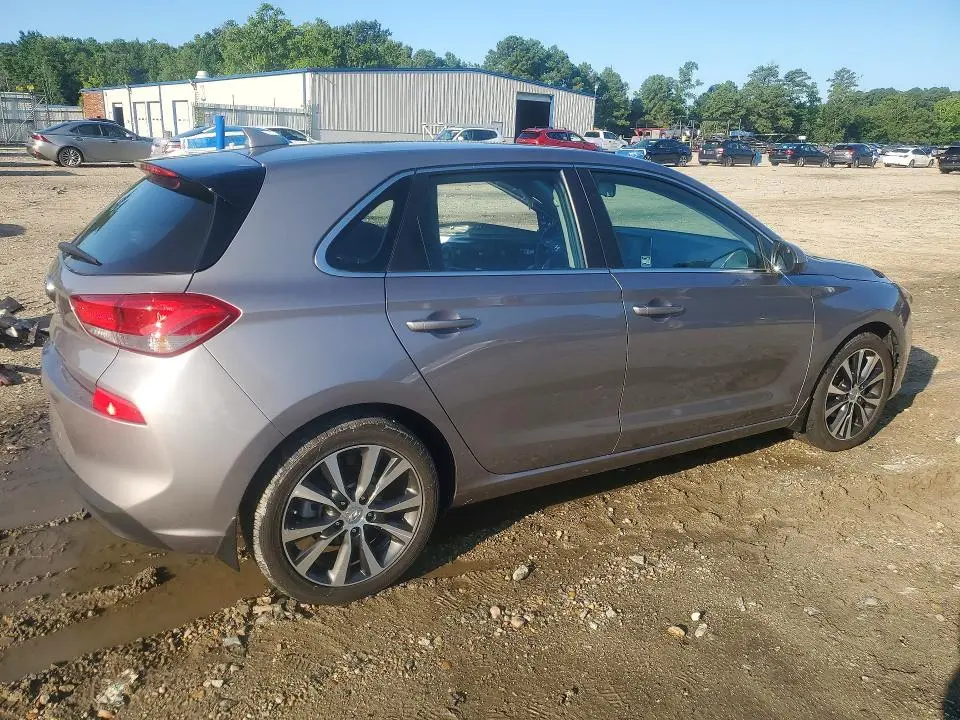 2020 HYUNDAI ELANTRA GT BASE  