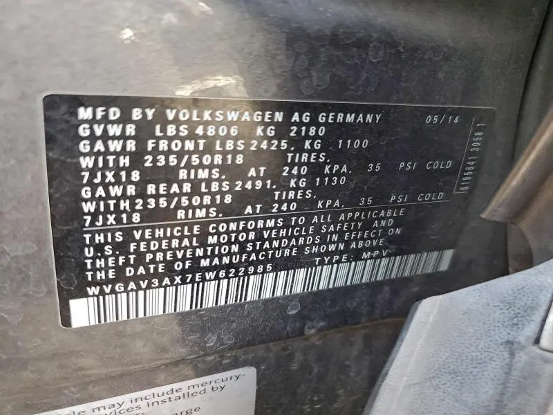 2014 VOLKSWAGEN TIGUAN S  