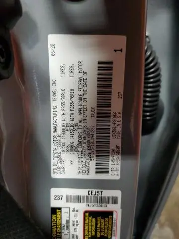 2020 TOYOTA TUNDRA CREWMAX SR5  