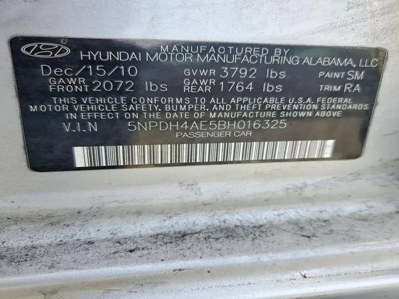 2011 HYUNDAI ELANTRA LIMITED  