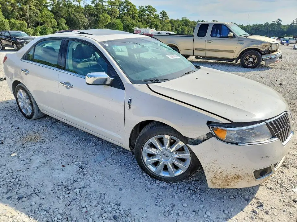 2010 LINCOLN MKZ   
