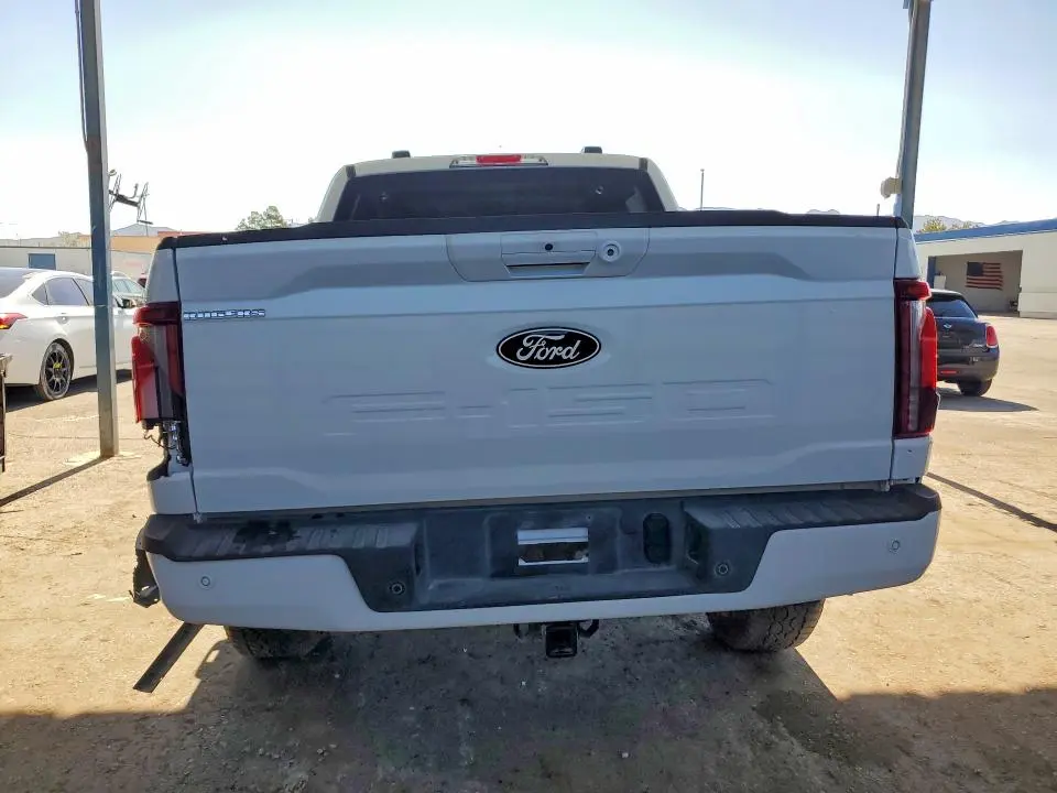 2025 FORD F150 LARIAT 4WD 5.0L V8 CREW CAB