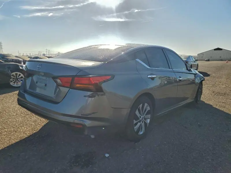 2023 NISSAN ALTIMA S  