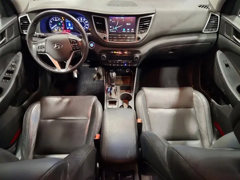 2017 HYUNDAI TUCSON SE PLUS  