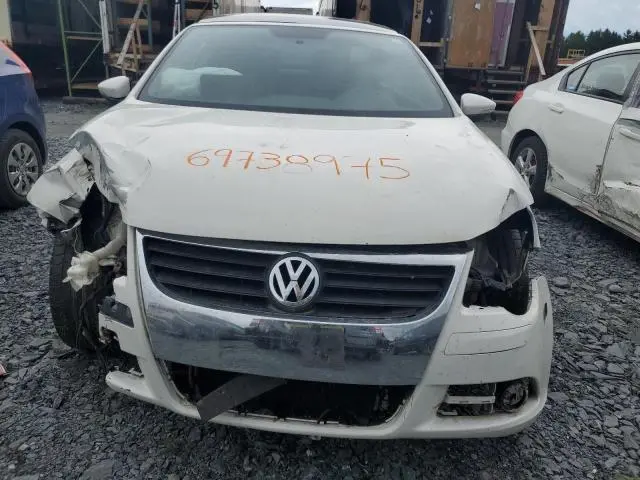 2011 VOLKSWAGEN EOS KOMFORT  