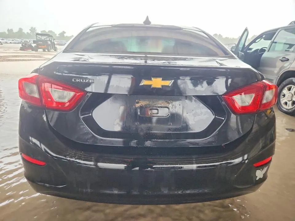 2019 CHEVROLET CRUZE LS  