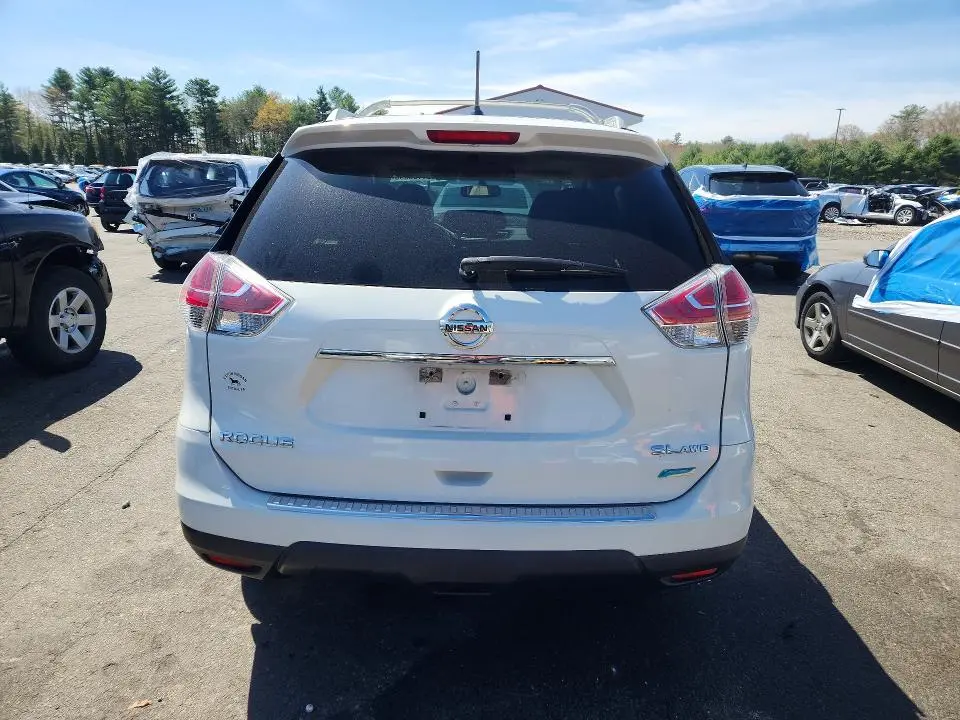 2014 NISSAN ROGUE S  