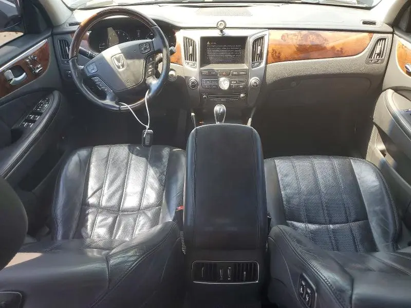 2012 HYUNDAI EQUUS SIGNATURE  