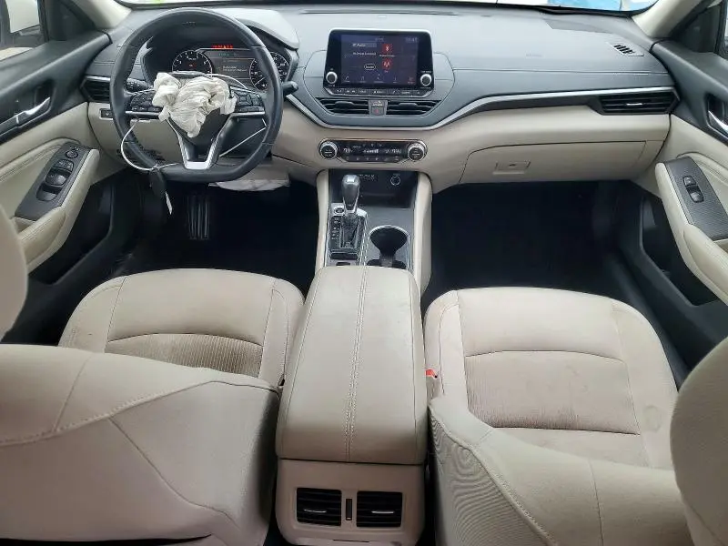 2019 NISSAN ALTIMA SV  