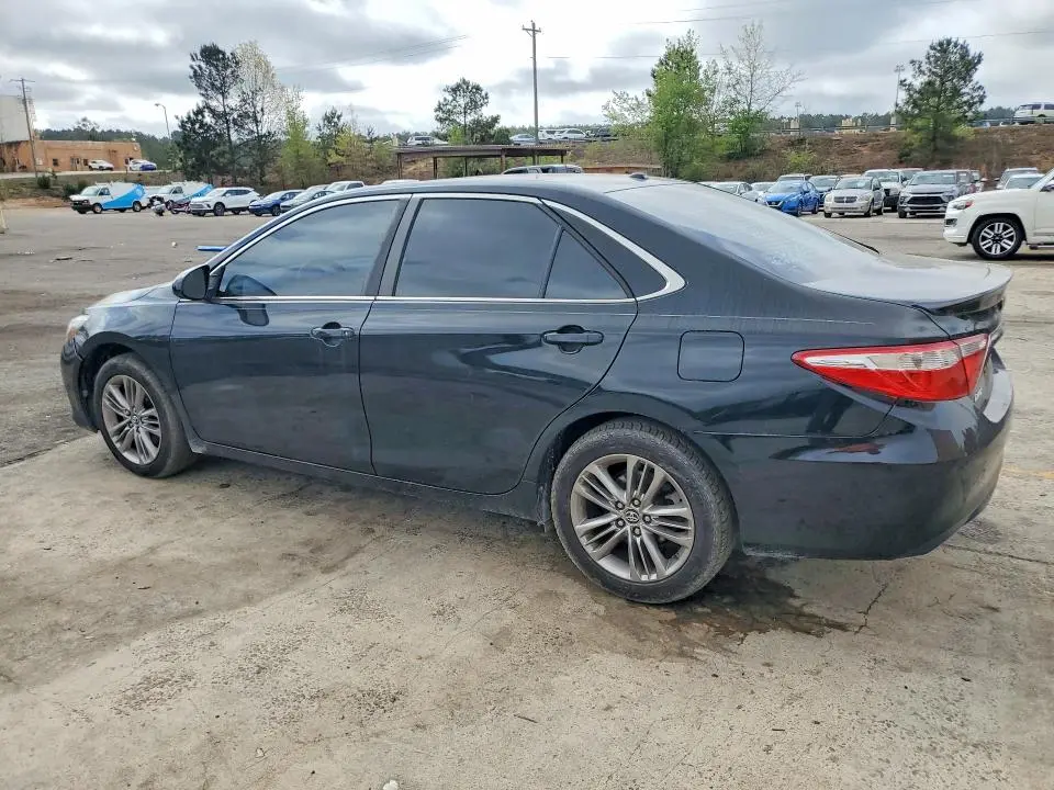 2017 TOYOTA CAMRY SE  