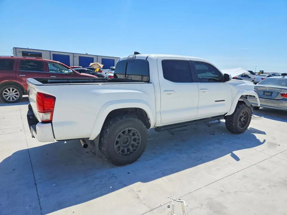 2017 TOYOTA TACOMA TRD SPORT  