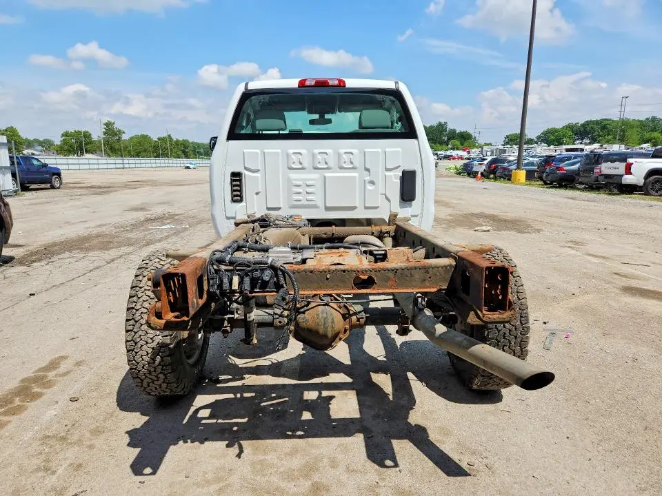 2017 CHEVROLET SILVERADO K2500  CAB & CHASSIS