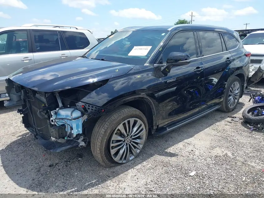 2021 TOYOTA HIGHLANDER HYBRID PLATINUM