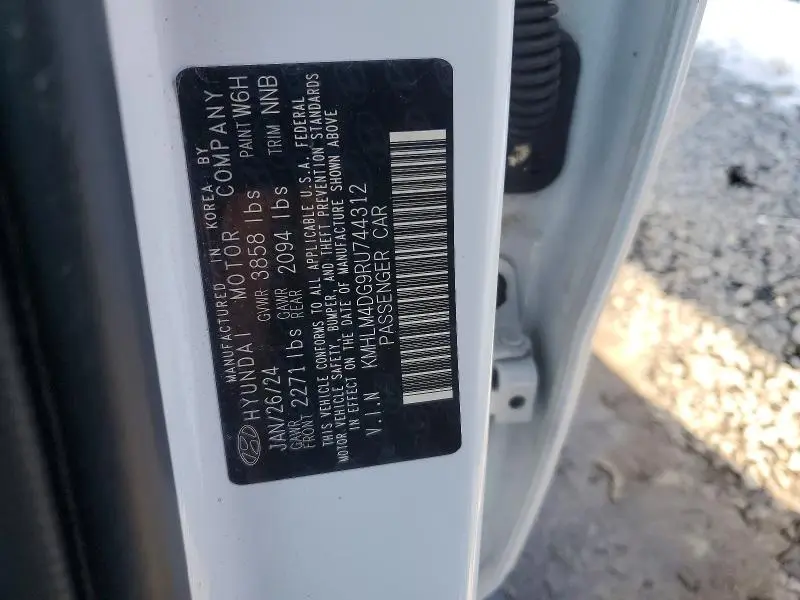 2024 HYUNDAI ELANTRA SEL  