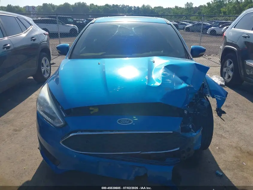 2016 FORD FOCUS SE