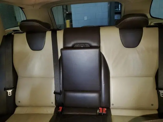 2010 VOLVO XC60 3.2  