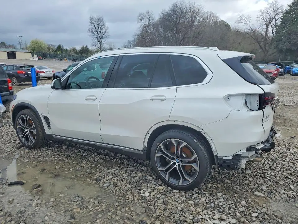 2025 BMW X5 XDRIVE40I  