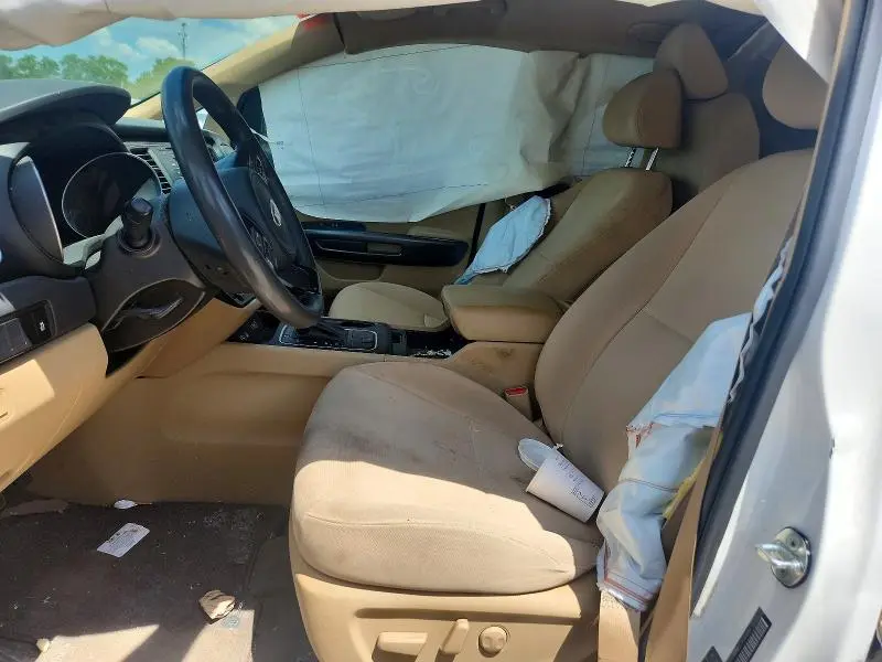 2015 KIA SEDONA LX  