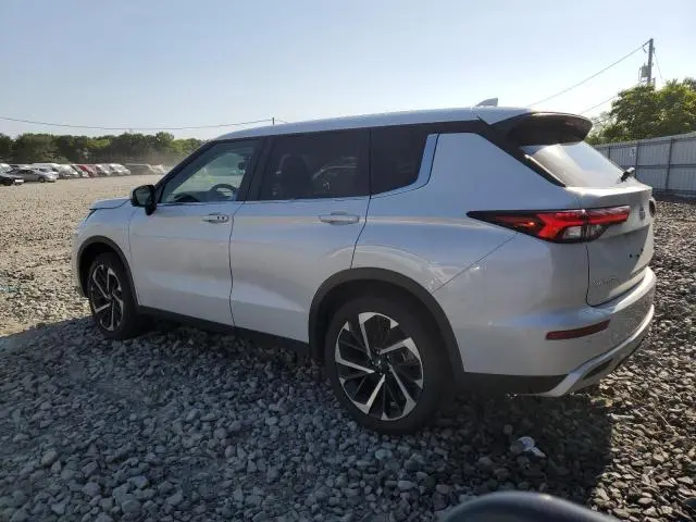 2024 MITSUBISHI OUTLANDER SE  