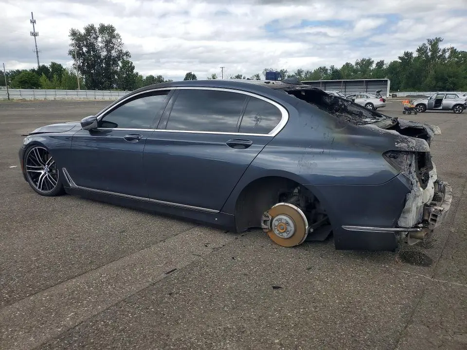 2016 BMW 750 I  