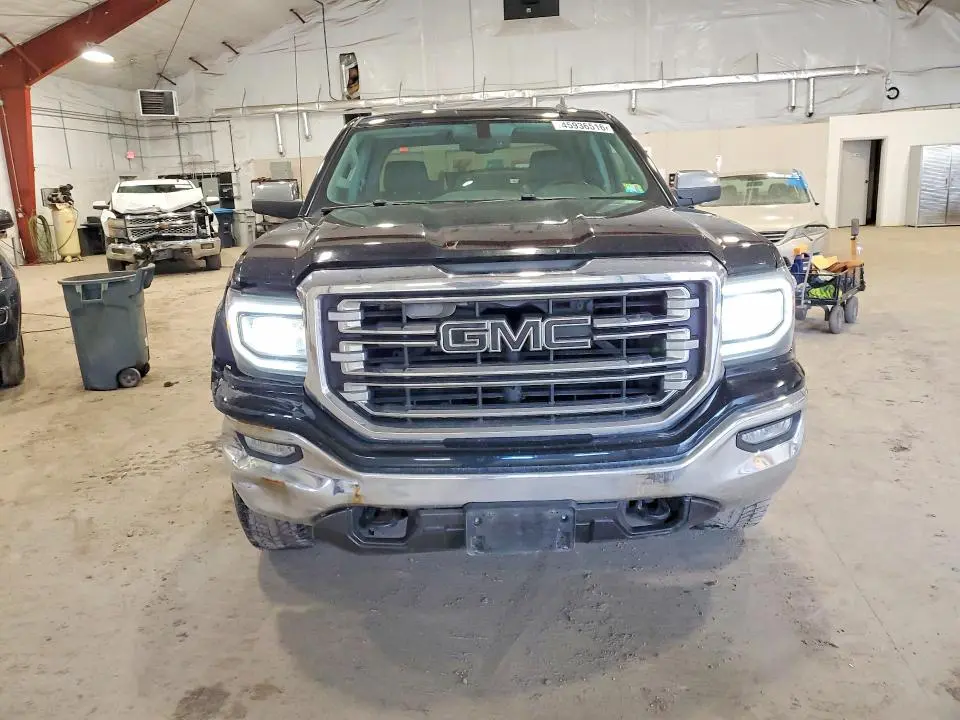 2017 GMC SIERRA K1500 SLT  