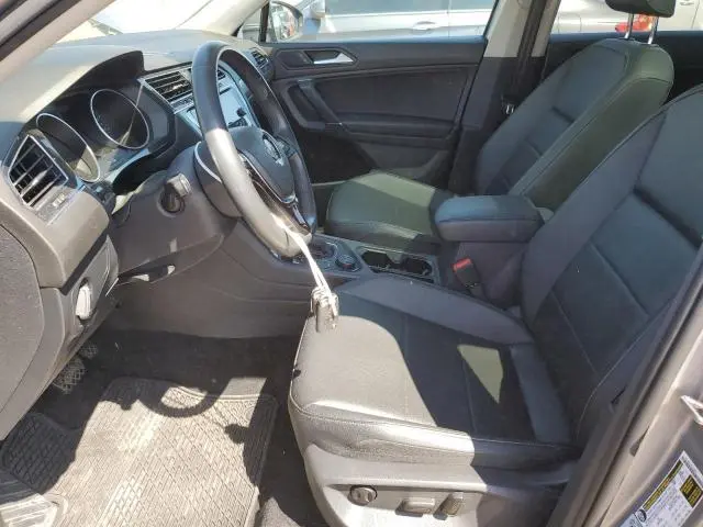 2020 VOLKSWAGEN TIGUAN SE  