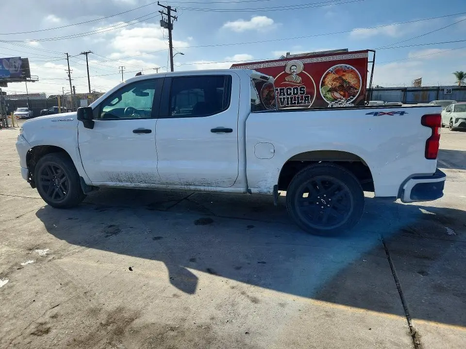 2023 CHEVROLET SILVERADO K1500 CUSTOM  