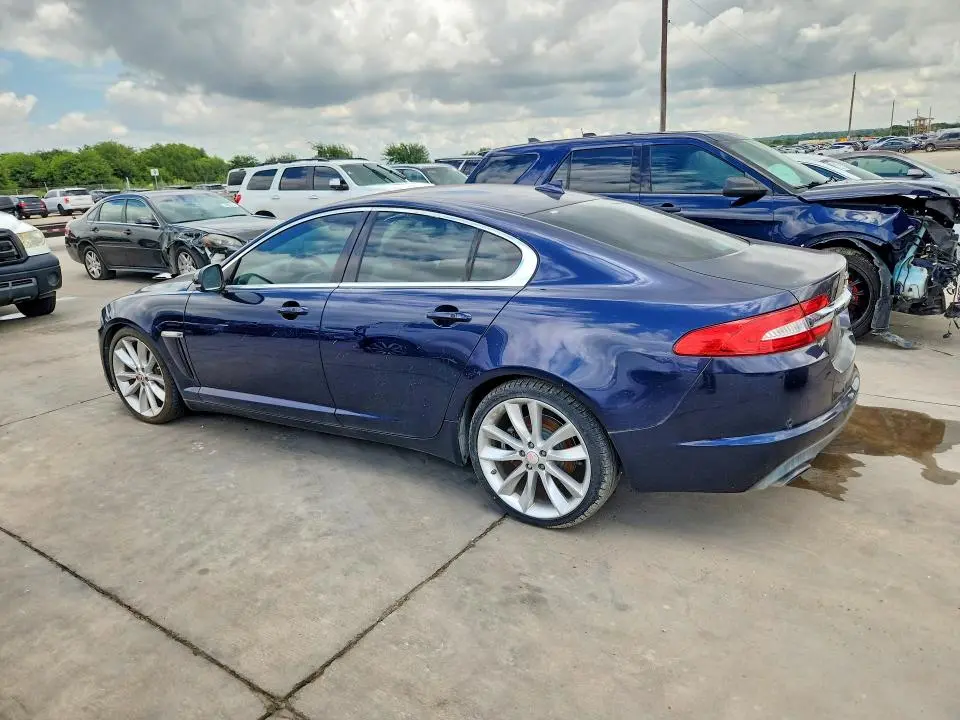2015 JAGUAR XF 3.0 SPORT  