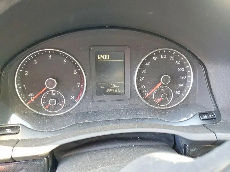 2010 VOLKSWAGEN JETTA SE  