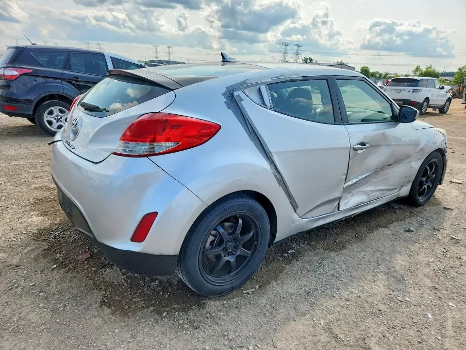 2012 HYUNDAI VELOSTER BASE  