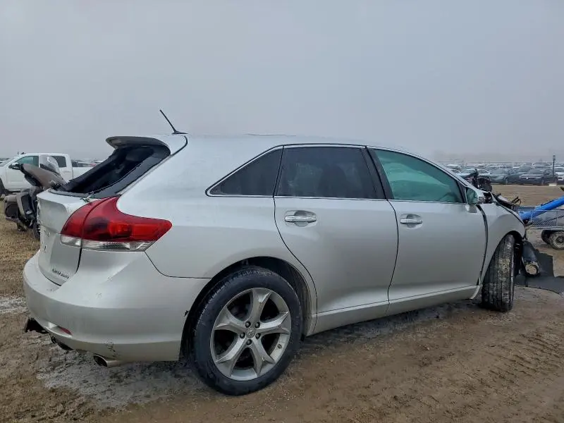 2013 TOYOTA VENZA LE  
