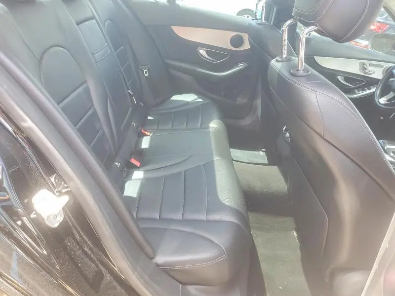 2015 MERCEDES-BENZ C 300  