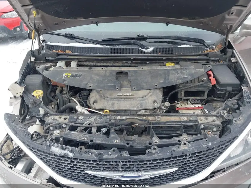 2017 CHRYSLER PACIFICA TOURING-L