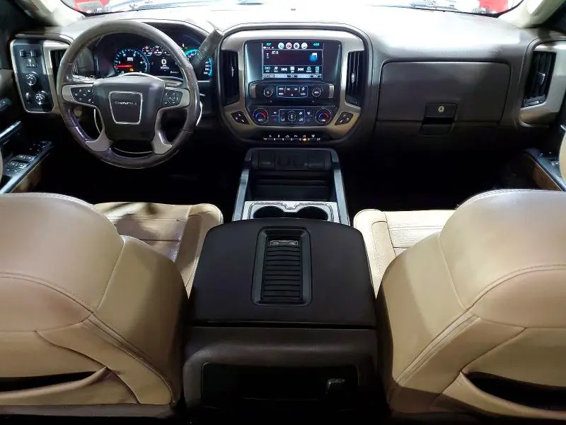 2018 GMC SIERRA K2500 DENALI  