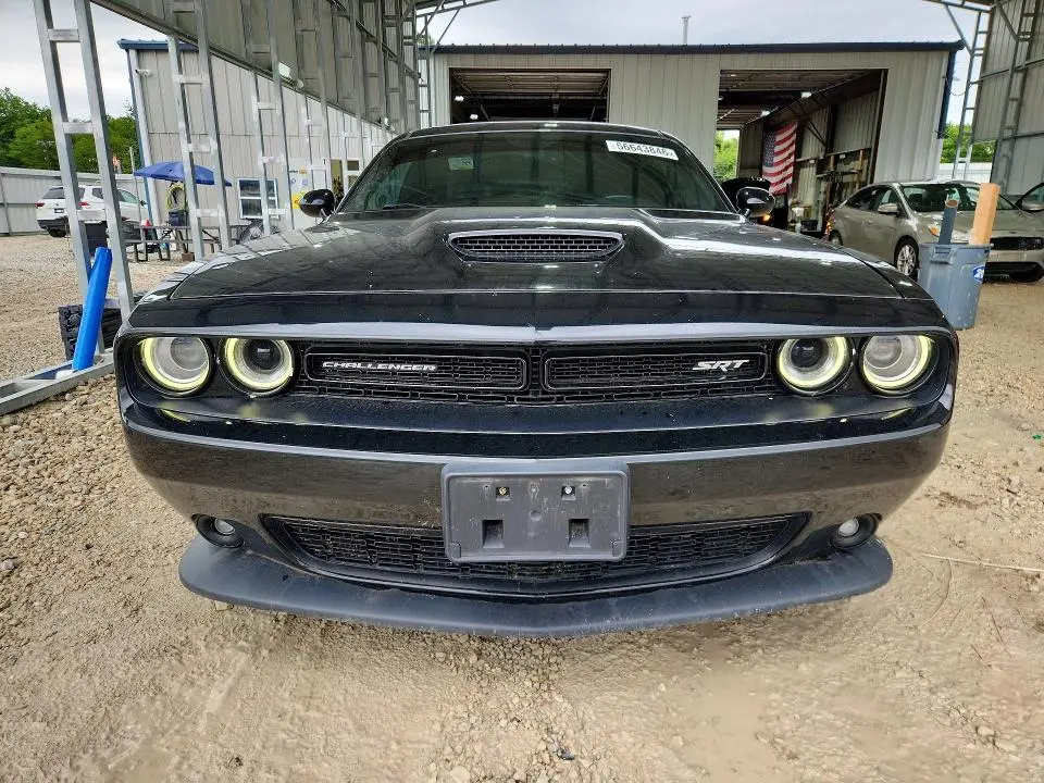 2016 DODGE CHALLENGER SRT 392  