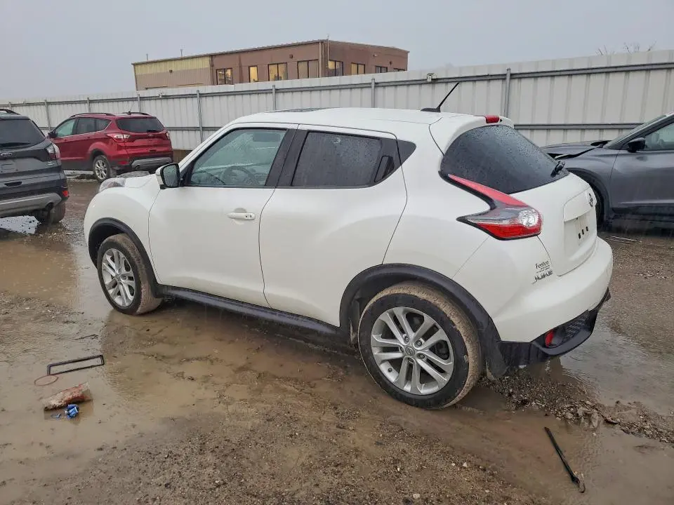 2016 NISSAN JUKE SV  