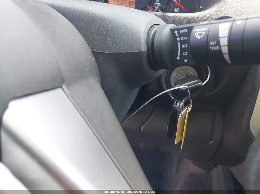 2012 NISSAN FRONTIER SV