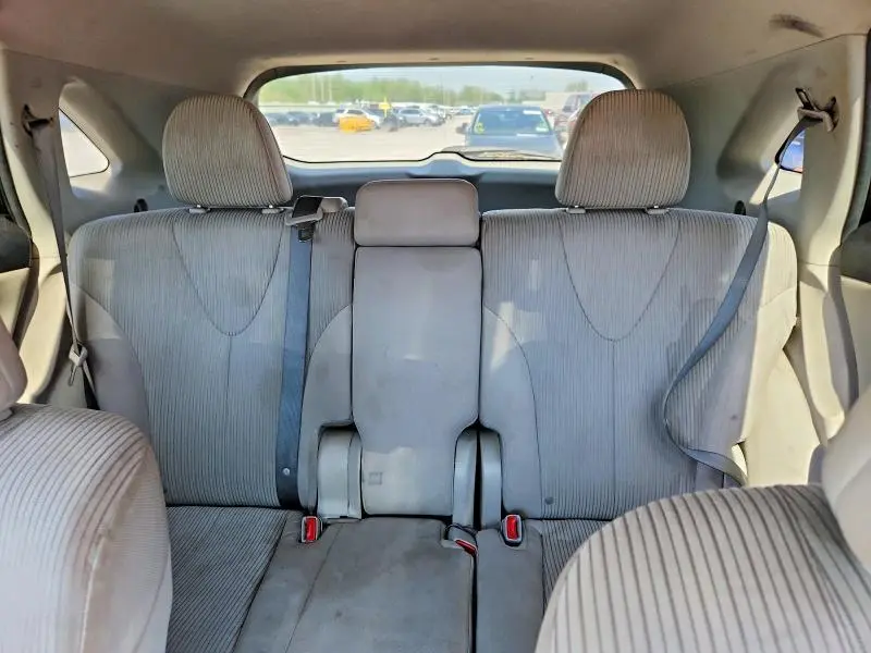 2015 TOYOTA VENZA LE  