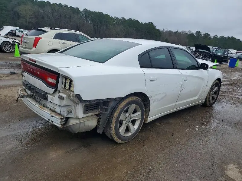 2013 DODGE CHARGER SE  