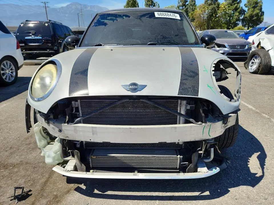 2014 MINI COOPER   