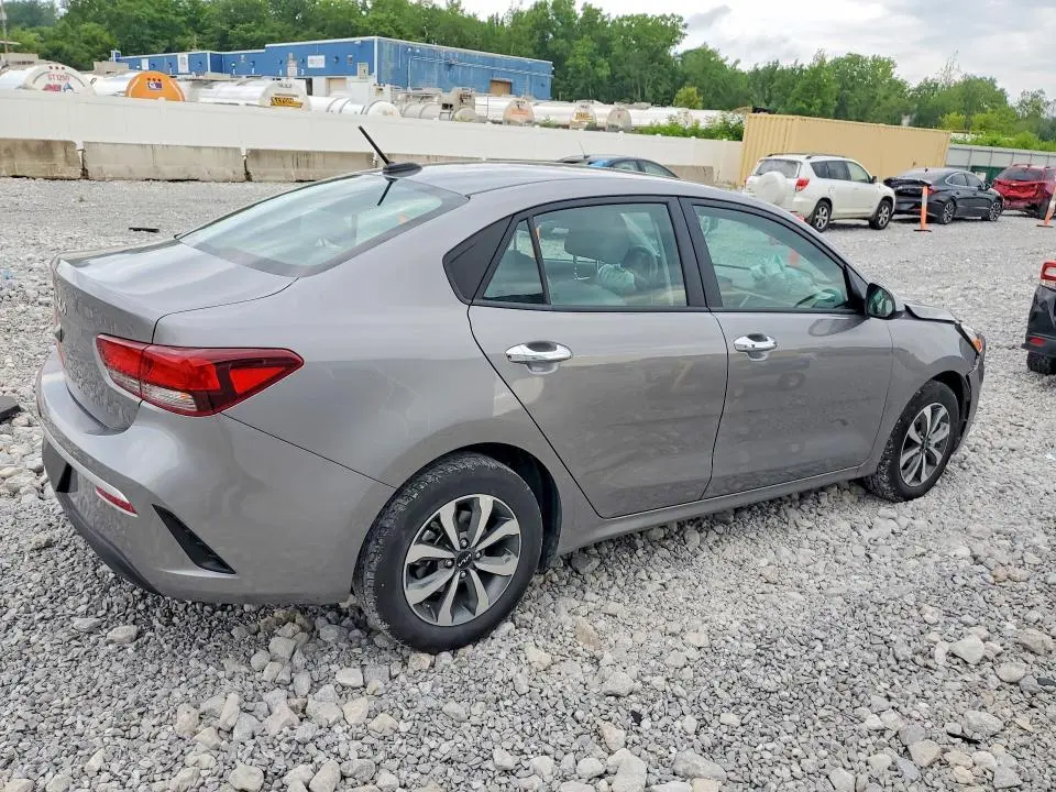 2023 KIA RIO S  
