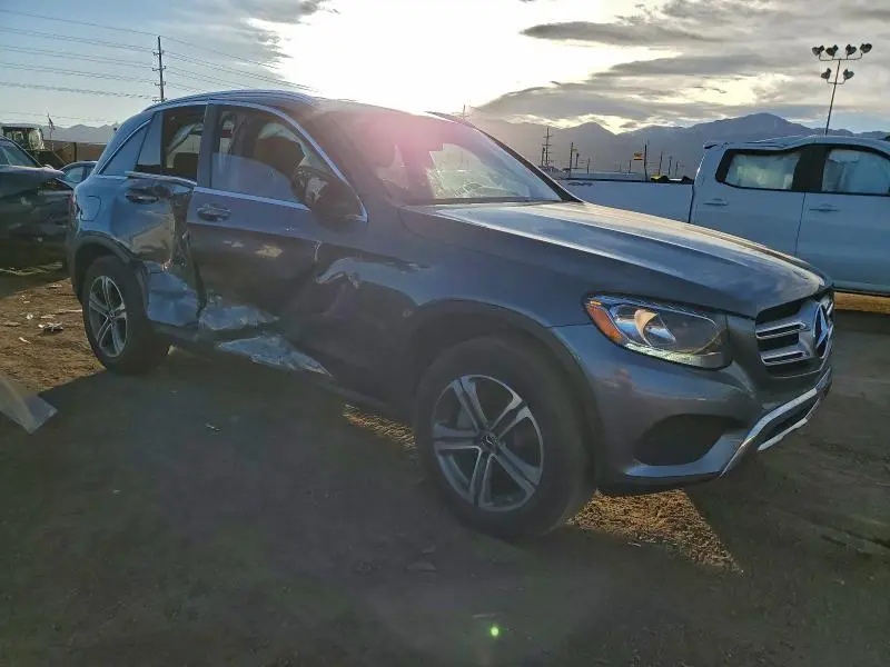 2019 MERCEDES-BENZ GLC 300  